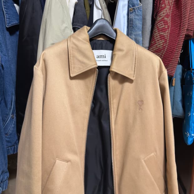 [정품] 아미 하트로고 스웨이드 가죽 자켓