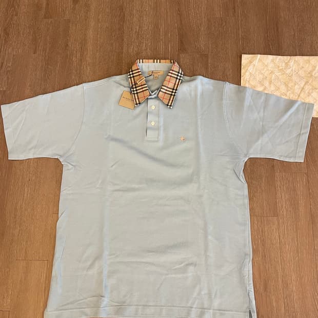 버버리 카라티 맨즈 M 새상품