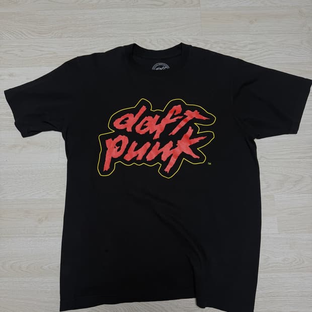 다프트 펑크 daft punk 오피셜 티셔츠 팝니다