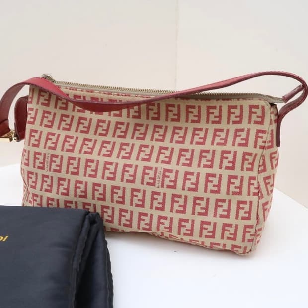 FENDI 펜디 mini pouch bag 