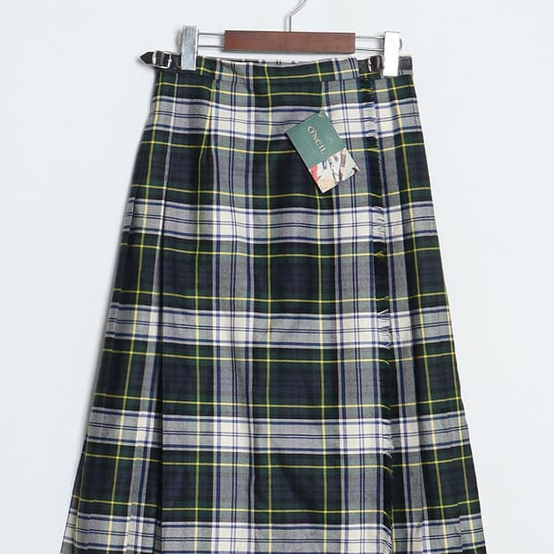 O'NEIL OF DUBLIN Check Wrap Skirt (27~