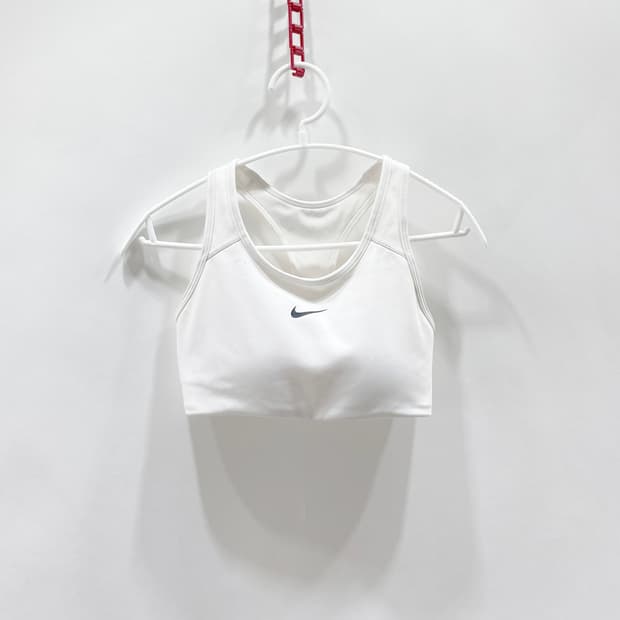 나이키 여성 스포츠브라 화이트 S 