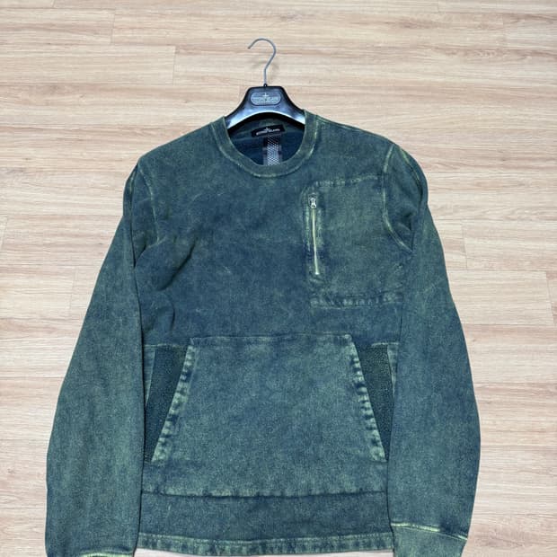 스톤아일랜드 쉐도우 프로젝트 맨투맨