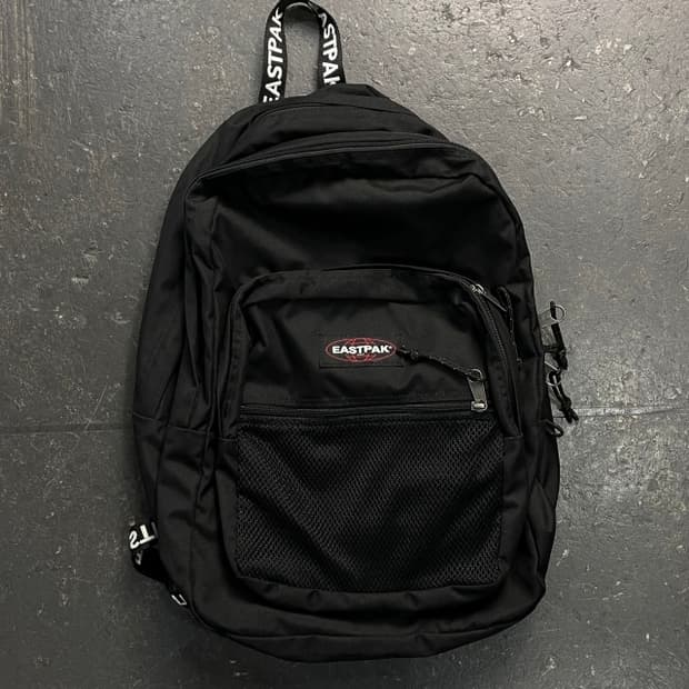 이스트팩 백팩 