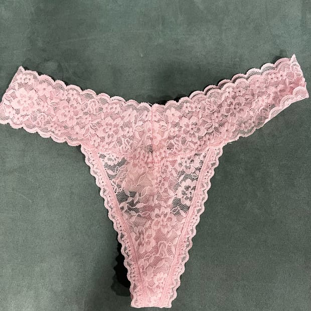 빅토리아 시크릿 연핑크 티팬티 M