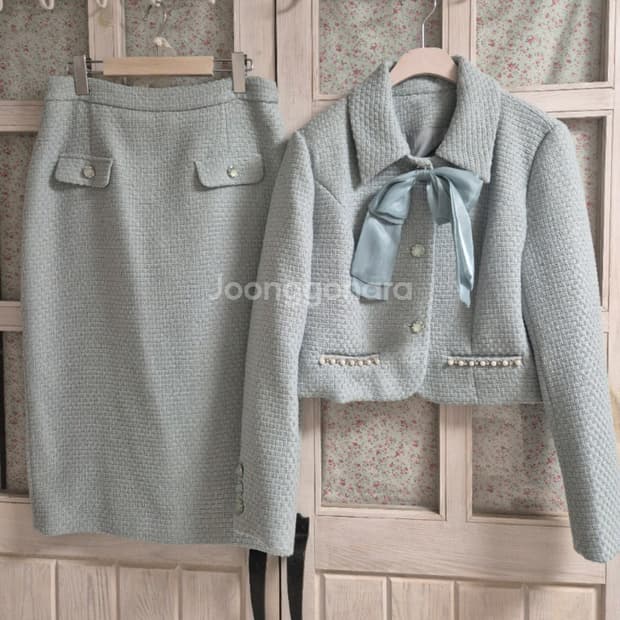 [새상품]울 트위드 진주 리본 셋업