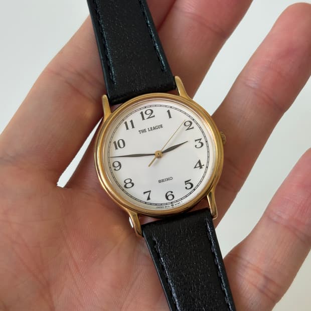 1980s The League Arabic Gold Quartz