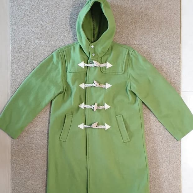 90s VINTAGE GUESS Duffle Coat [L]
