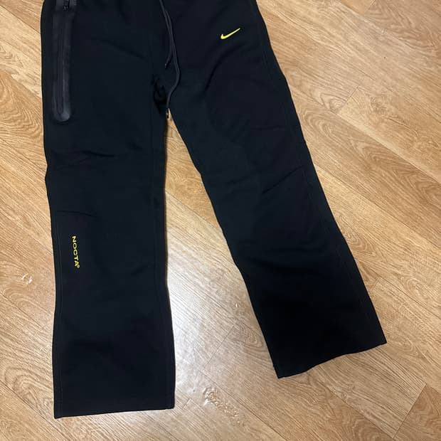 나이키 드레이크 녹타 테크팩바지