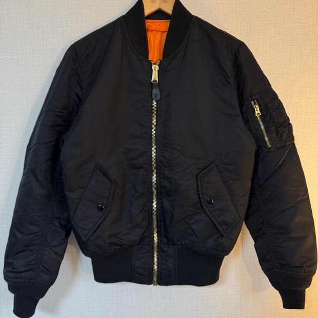 [XS]알파인더스트리 ma-1 블랙 항공점퍼