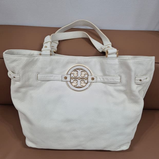 토리버치 가죽 숄더백 빅백 새제품