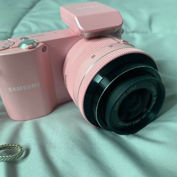 삼성 nx1000 핑크 한정판 팝니다