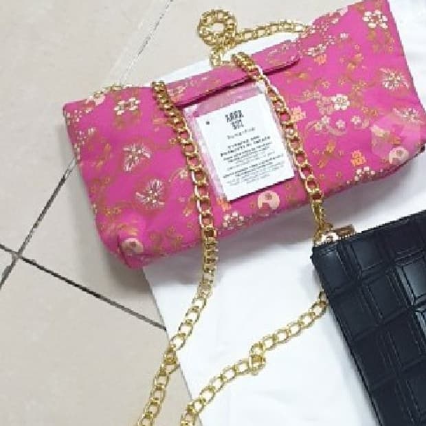 ​✨ [ANNA SUI] 안나수이 정품 핫핑크 패브릭 골드체인 백 ✨