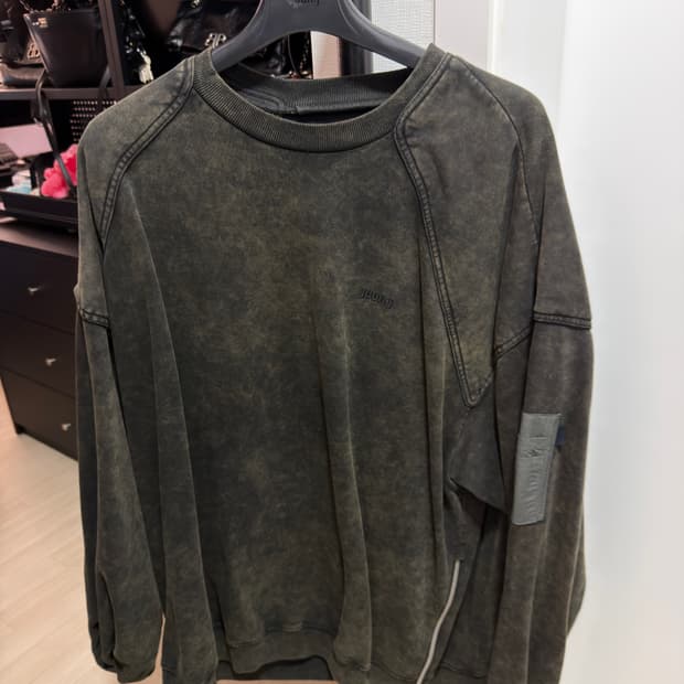 준지 25ss 지퍼 포켓 크루넥 맨투맨 카키 L jc5241p00h