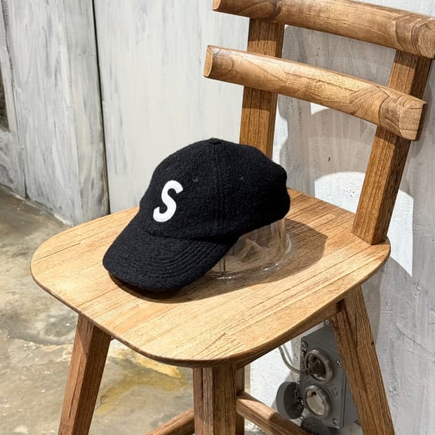 슈프림 USA 블랙 오리지널 로고 울 볼캡