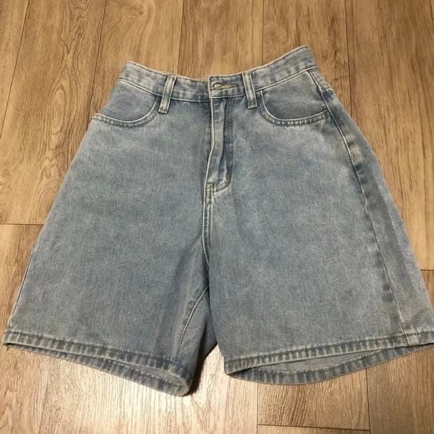 버뮤다 팬츠 A라인 데님 반바지