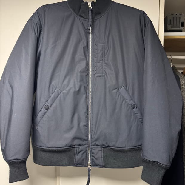 24fw 나나미카 바시티 네이비 S 판매