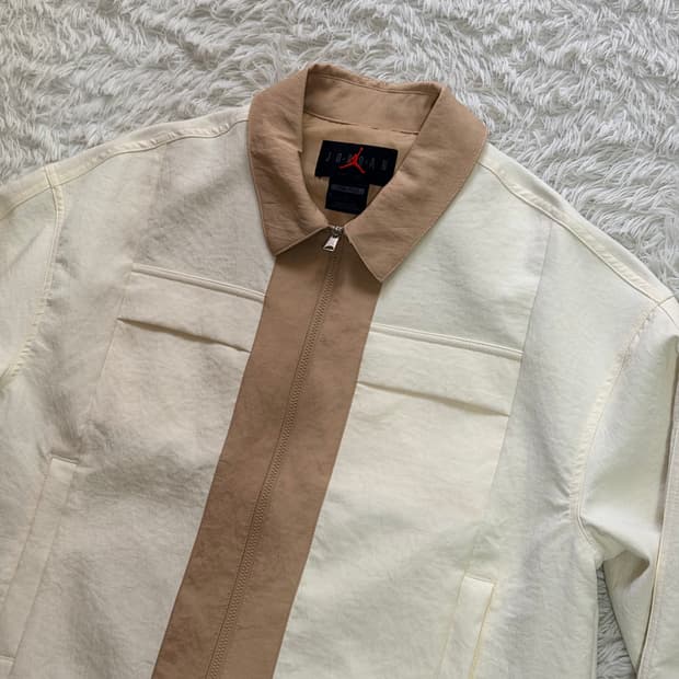 조던 우먼스 워크웨어 캔버스 재킷 (아이보리/베이지) - M사이즈