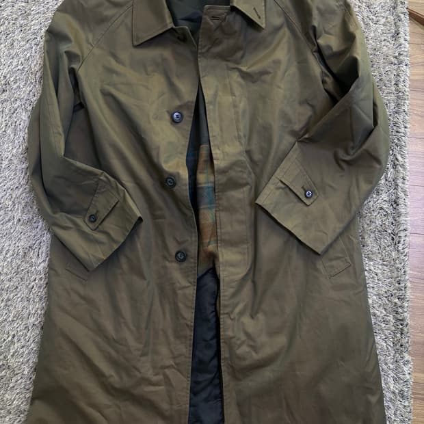 일제 카키색 트랜치코트 사이즈 105