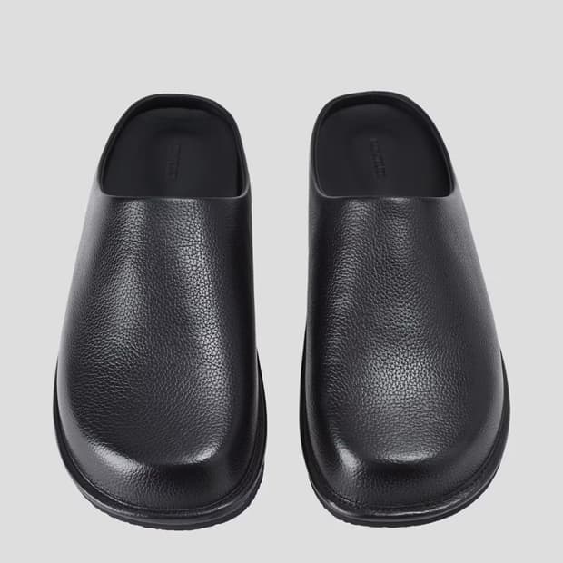 h&m 아뜰리에 프리미엄 라인 레더 뮬 슬리퍼 43사이즈 280