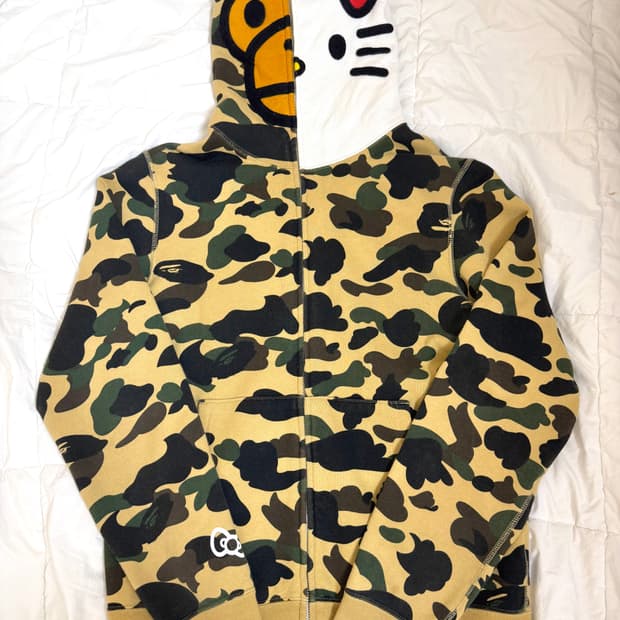 베이프 정품 키티 콜라보 후드집업 황계