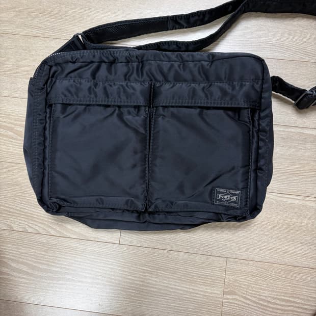 요시다포터 porter 탱커 숄더백 블랙 라지 L  (미사용에 가까움)