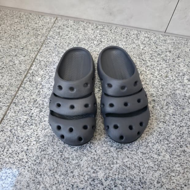 여름샌들 keen