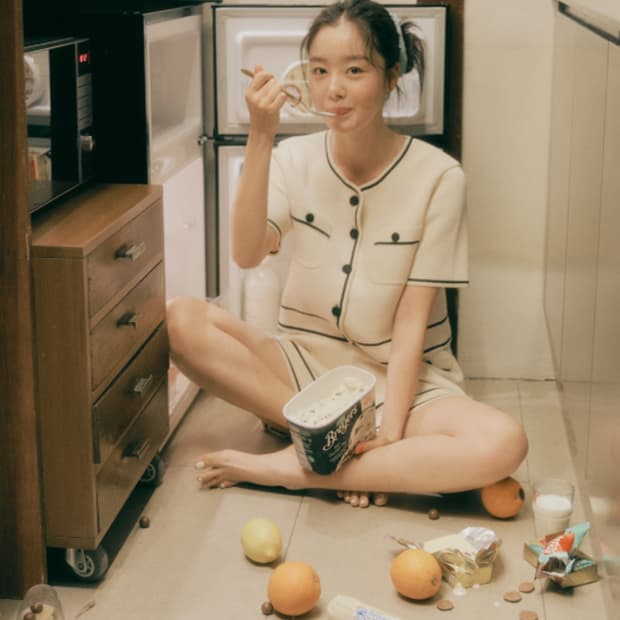 유네미 유어네임히얼 반팔 가디건