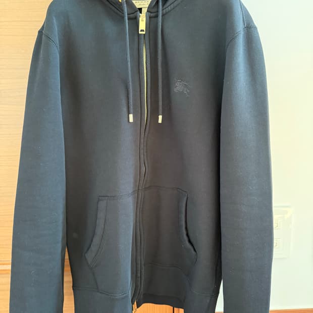 버버리 후드집업 금장 급처