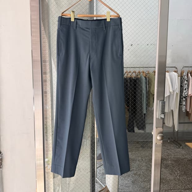 YOKE 20SS BACK SLIT STRAIGHT PANTS