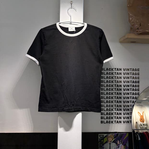 꾸레쥬 블랙 링거티셔츠