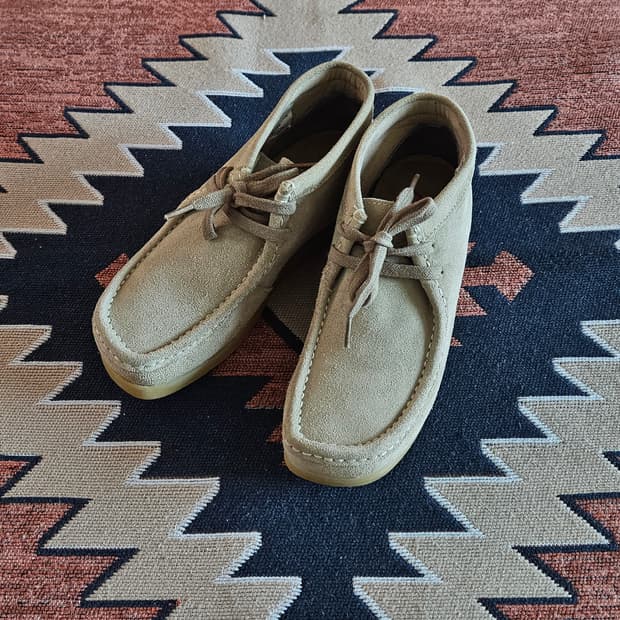 클락스 스틴슨 하이 / 왈라비 부츠