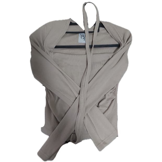 보세 베이지 머플러 브이넥 세트