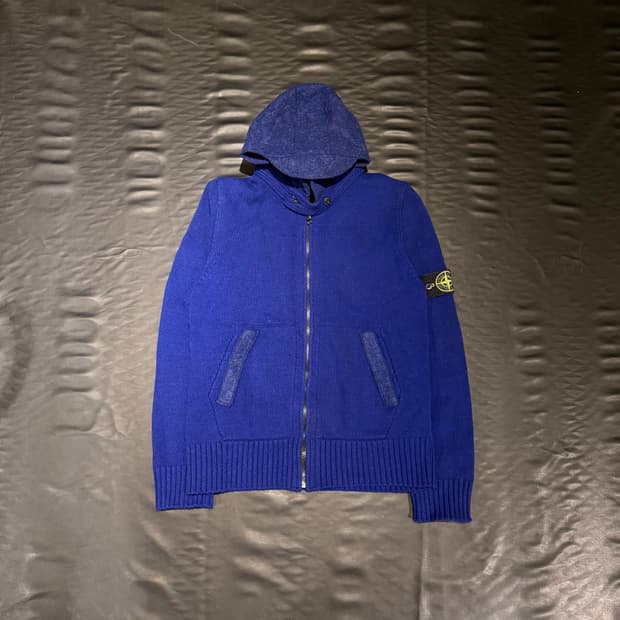 스톤아일랜드 니트후드집업 블루