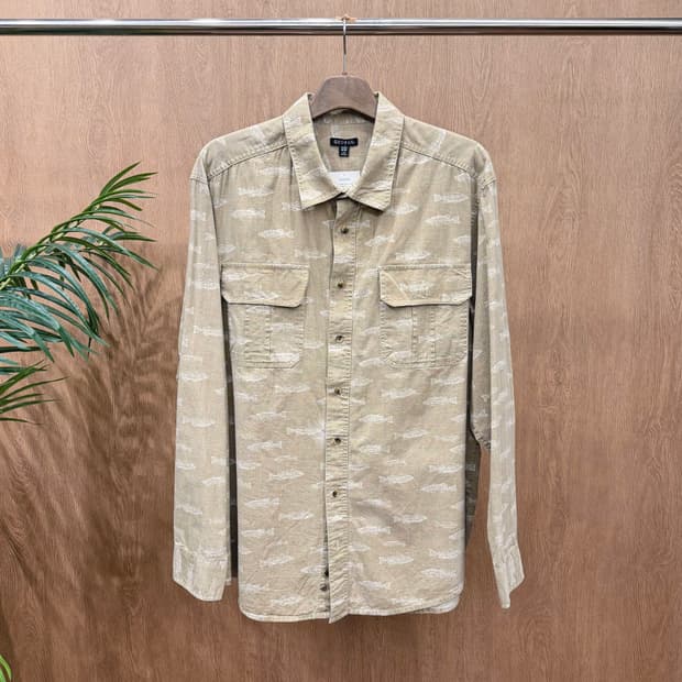 빈티지 코튼 긴팔 셔츠 워싱 피쉬 패턴 프린트 플랩 포켓 디테일 베이지