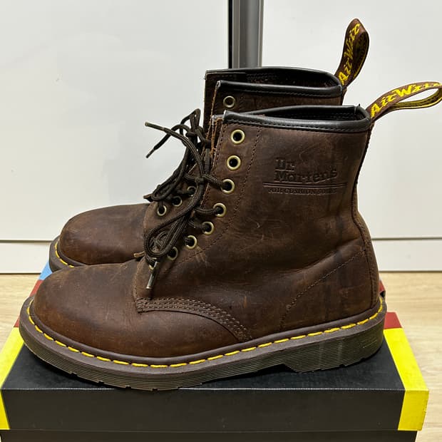 닥터마틴 1460 크레이지 호스 (260)