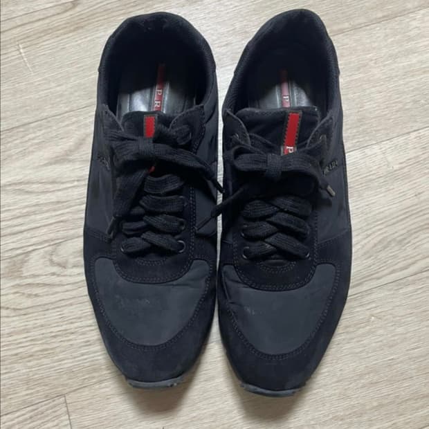 (8/270) 프라다 스포츠 스니커즈 블랙 