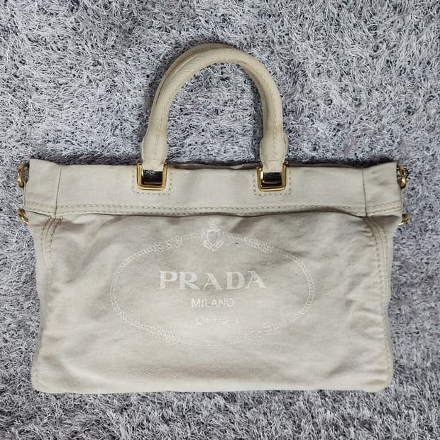 프라다 자가드 토트백