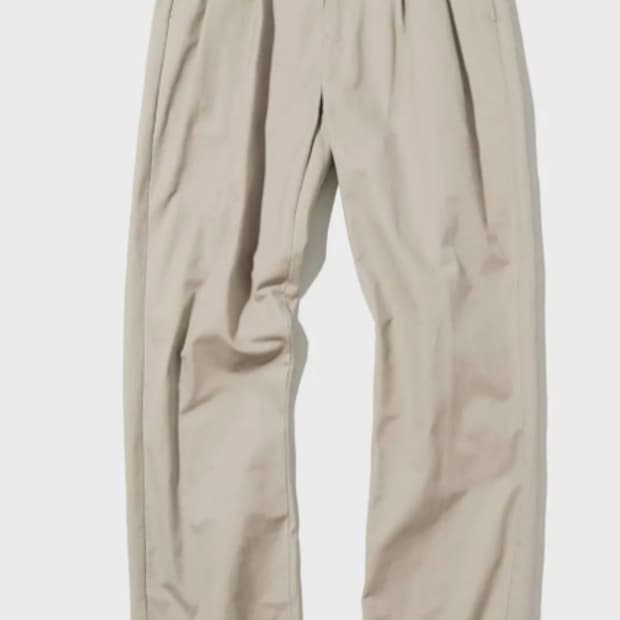 아웃스탠딩 와이드 투턱 치노팬츠 라이트베이지