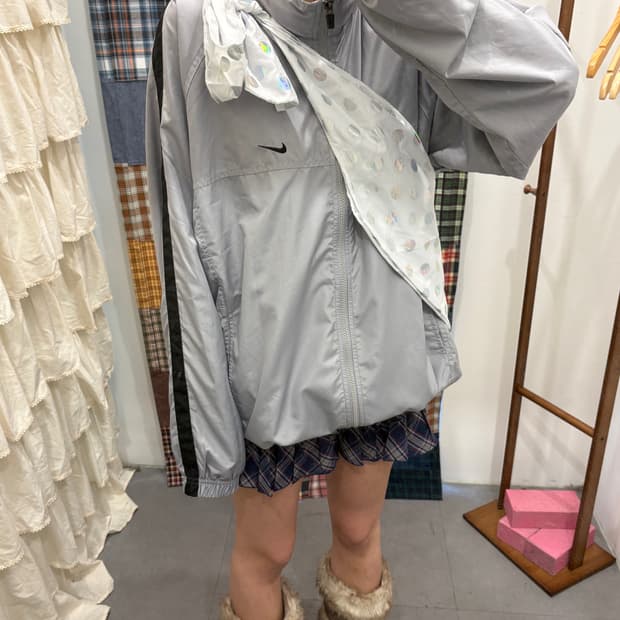 나이키 루즈핏 바람막이