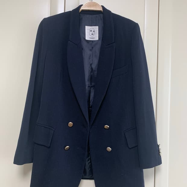 톰보이 검정자켓