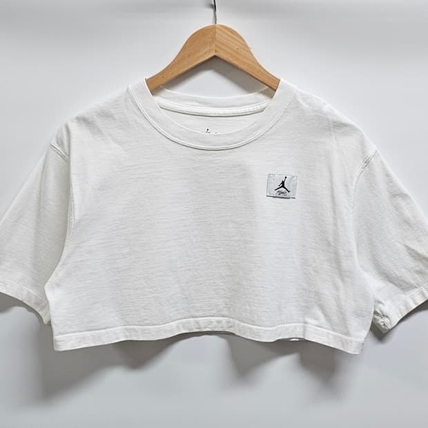 나이키 조던 크롭 반팔티셔츠 L