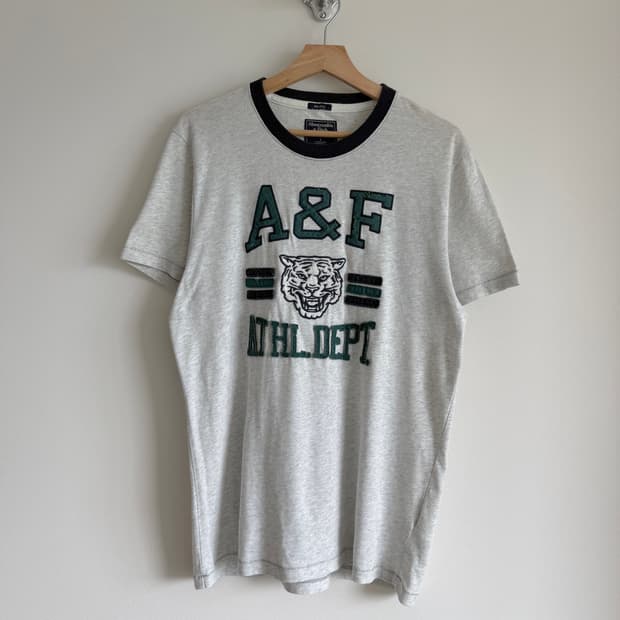 아베크롬비(Abercrombie & Fitch) 반팔 티셔츠