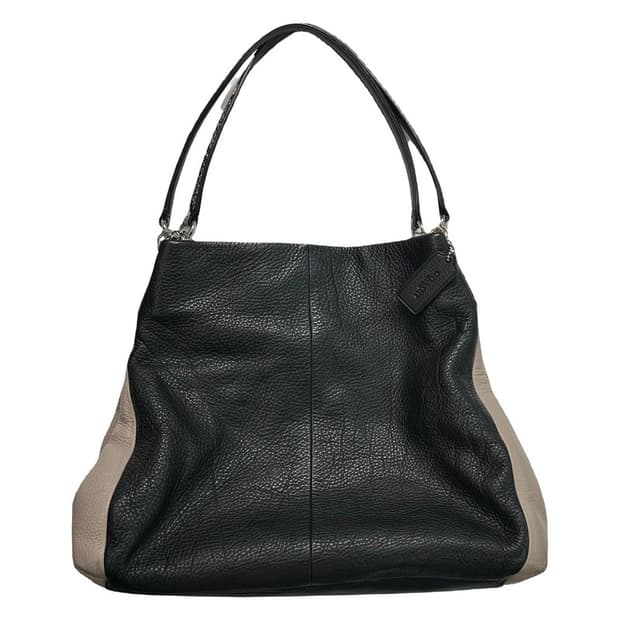 COACH 블랙 베이지 레더 숄더백