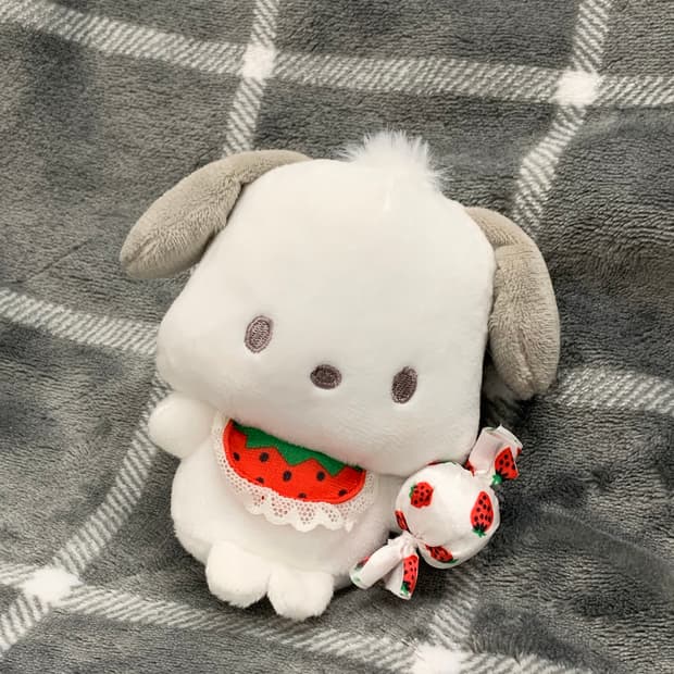 산리오 사쿠마 드롭스 딸기 사탕 포차코 마스코트