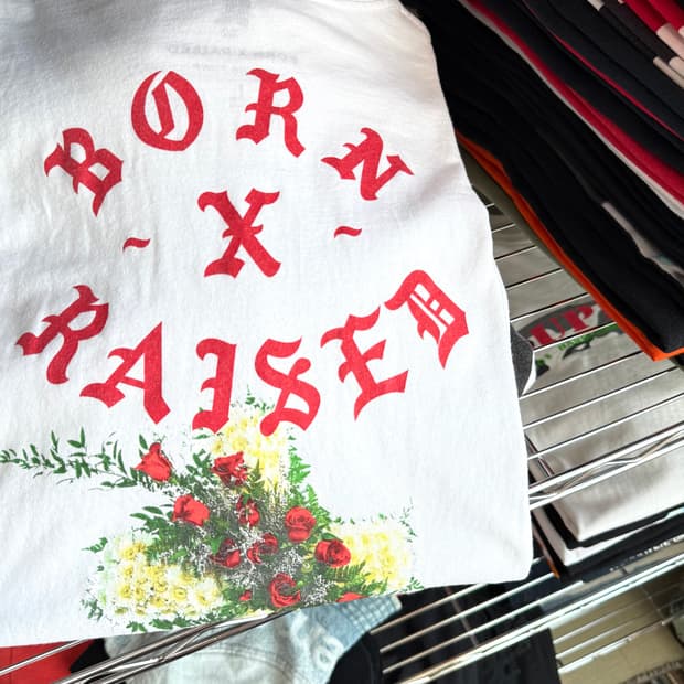 본앤레이즈드 반팔 티셔츠