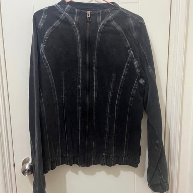 Paynestar Veins Jacket V1 (Black)