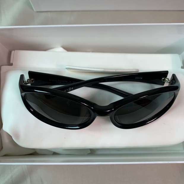 젠몬 마르지엘라 mm104