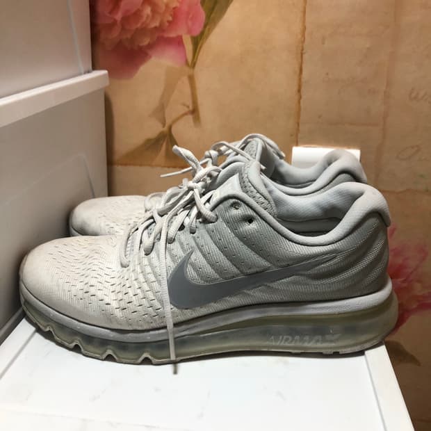 나이키 에어맥스 2017 화이트