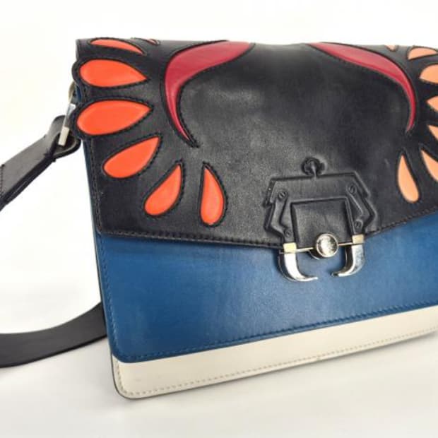 파울라카데마토리 숄더백